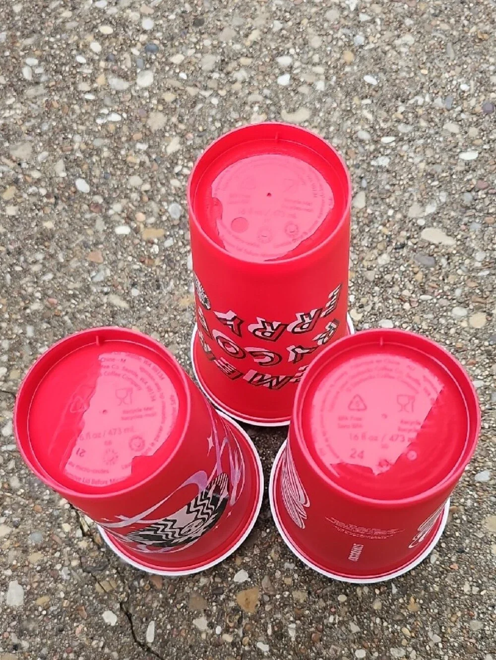 Starbucks Red Holiday Reusable Plastic Cups with Green Logo Set of 3 16 fl.oz